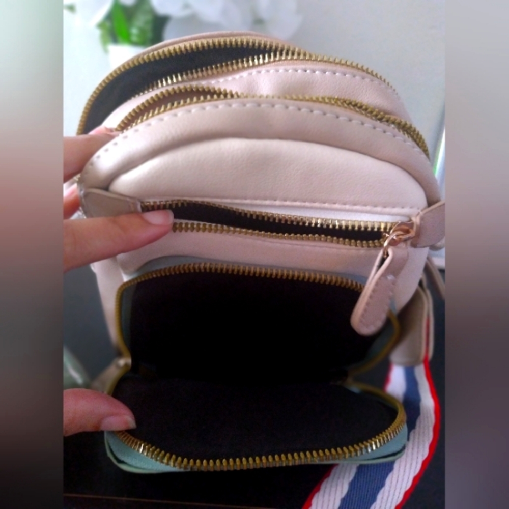 Pretty Backpack set😍 - Picture 8 of 11